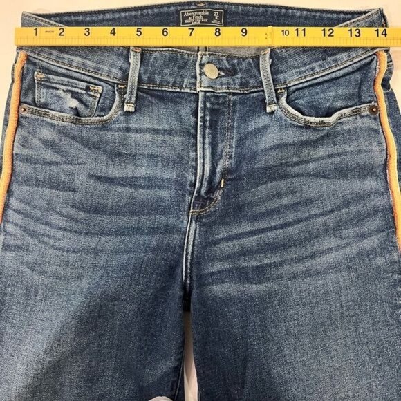 Abercrombie & Fitch Harper Low Rise Ankle Medium Wash Side Ribbon Size 4 - Picture 11 of 13